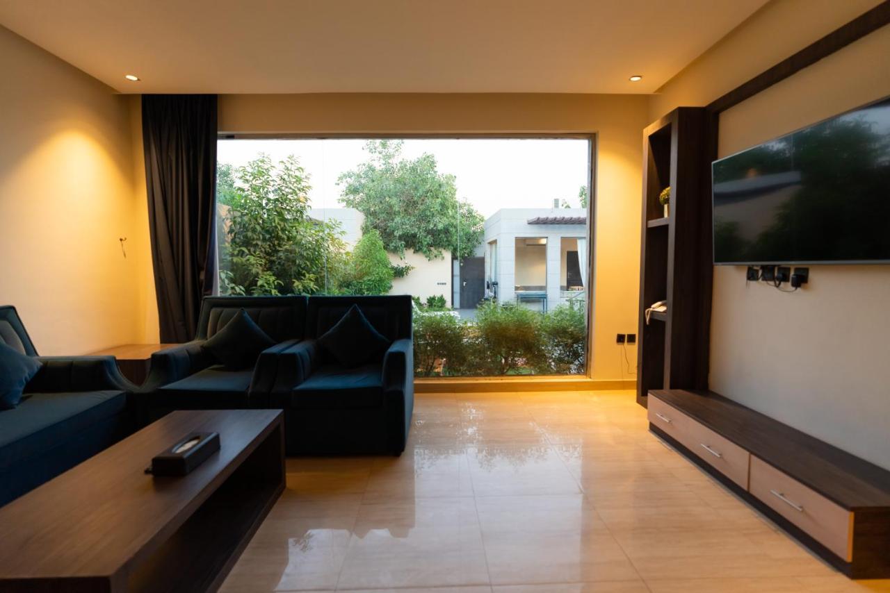 The Corner Hotel Resorts - Riyadh Bagian luar foto