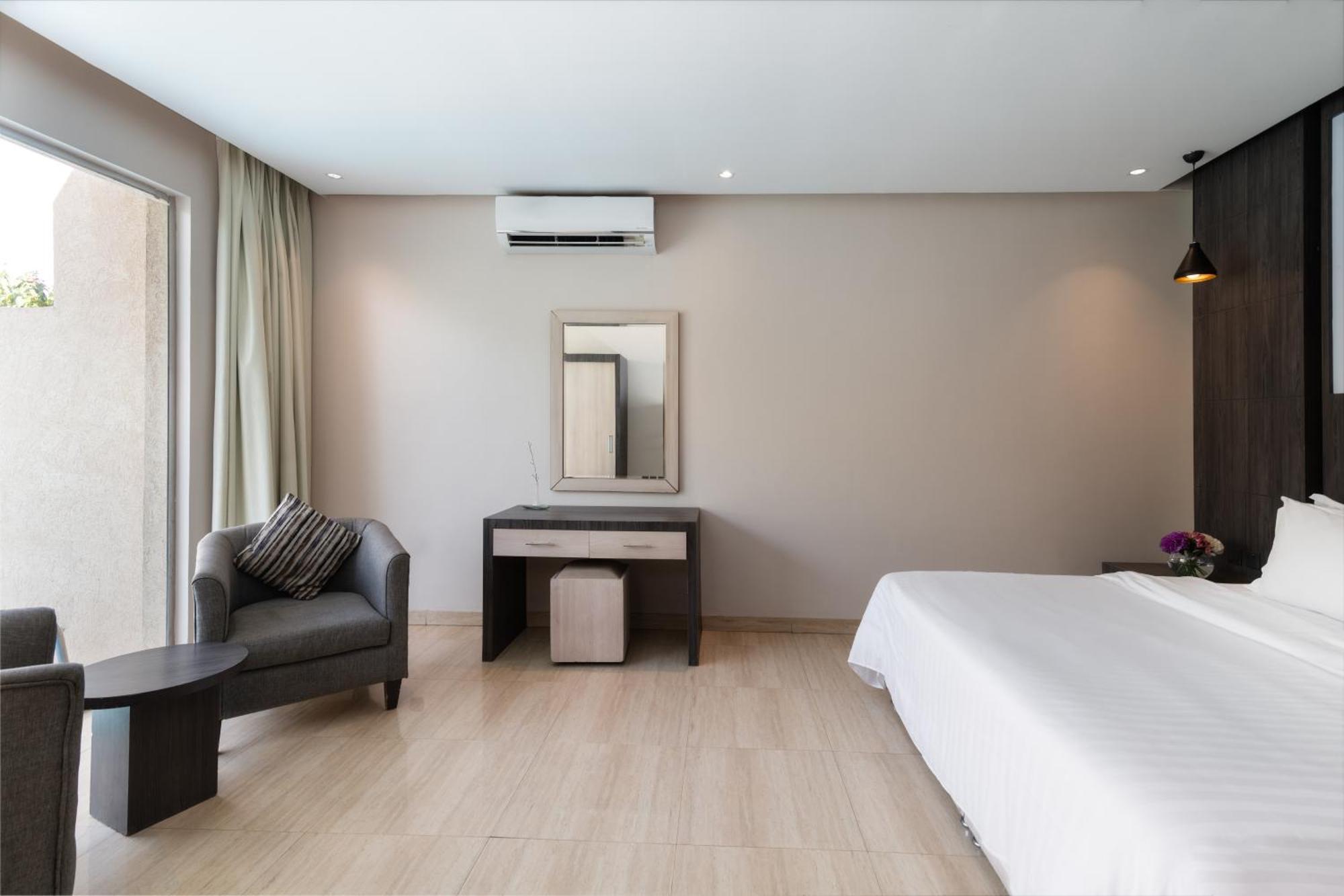 The Corner Hotel Resorts - Riyadh Bagian luar foto