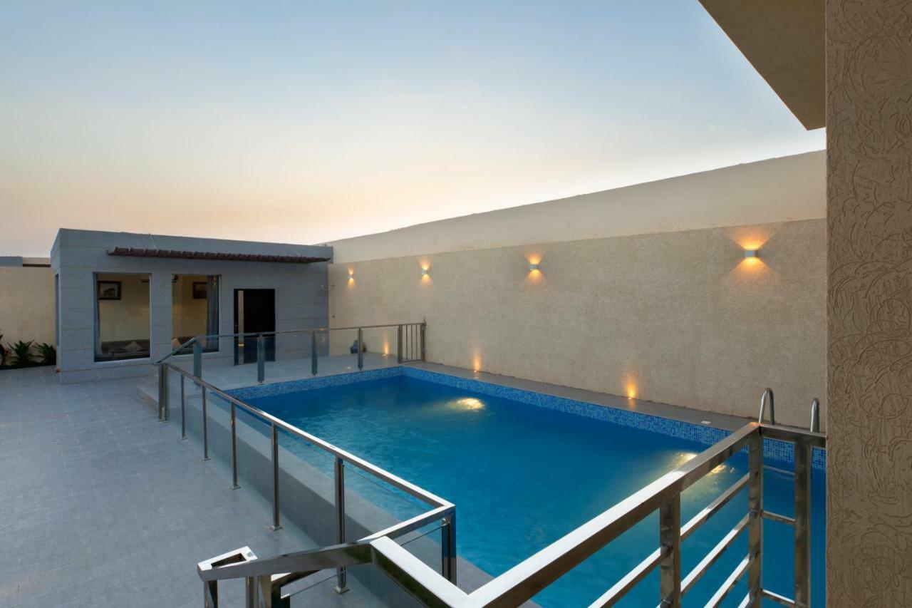 The Corner Hotel Resorts - Riyadh Bagian luar foto
